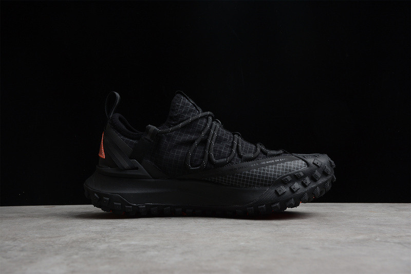 ACG MOUNTAIN FLY LOW ANTHRACITE/BLACK DA5424-001