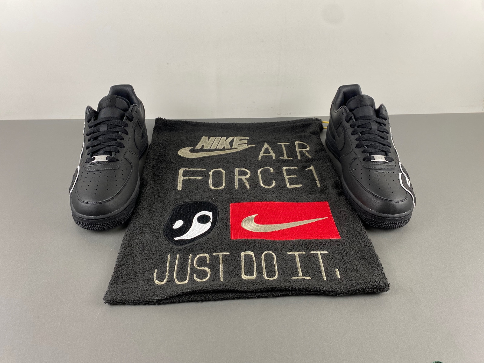 Nike Air Force 1 Low Cactus Plant Flea Market Black (2020)  DC4457-001