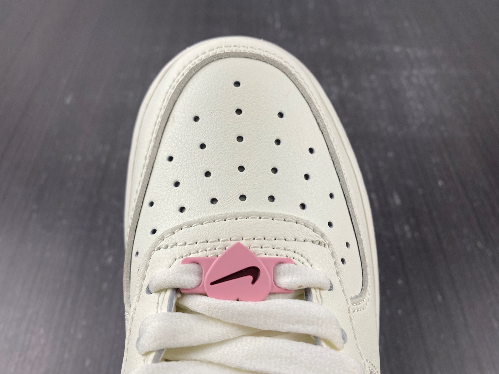 Nike Air Force 1 Low Valentine’s Day (2023) FD4616-161