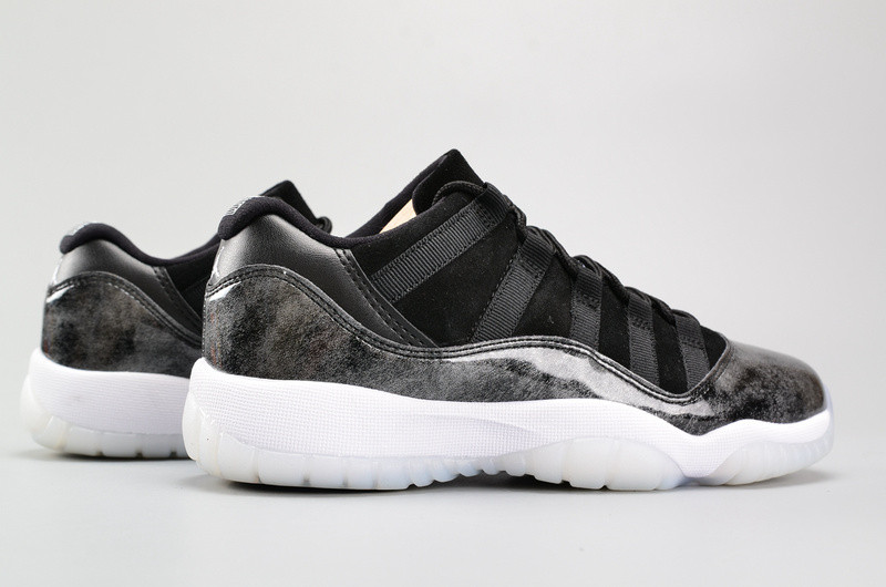 AIR JORDAN 11 RETRO LOW BG (GS) "BARON" womens 528896-010