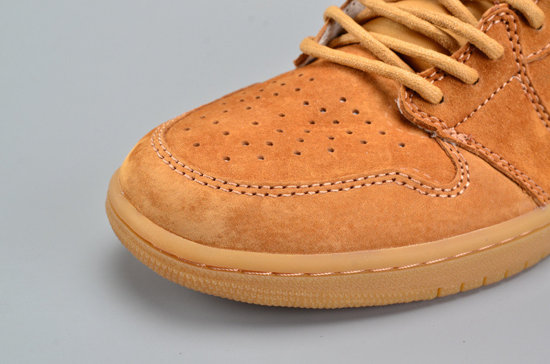Air Jordan 1 Retro High OG “Wheat” Golden Harvest/Elemental Gold mens 555088-710