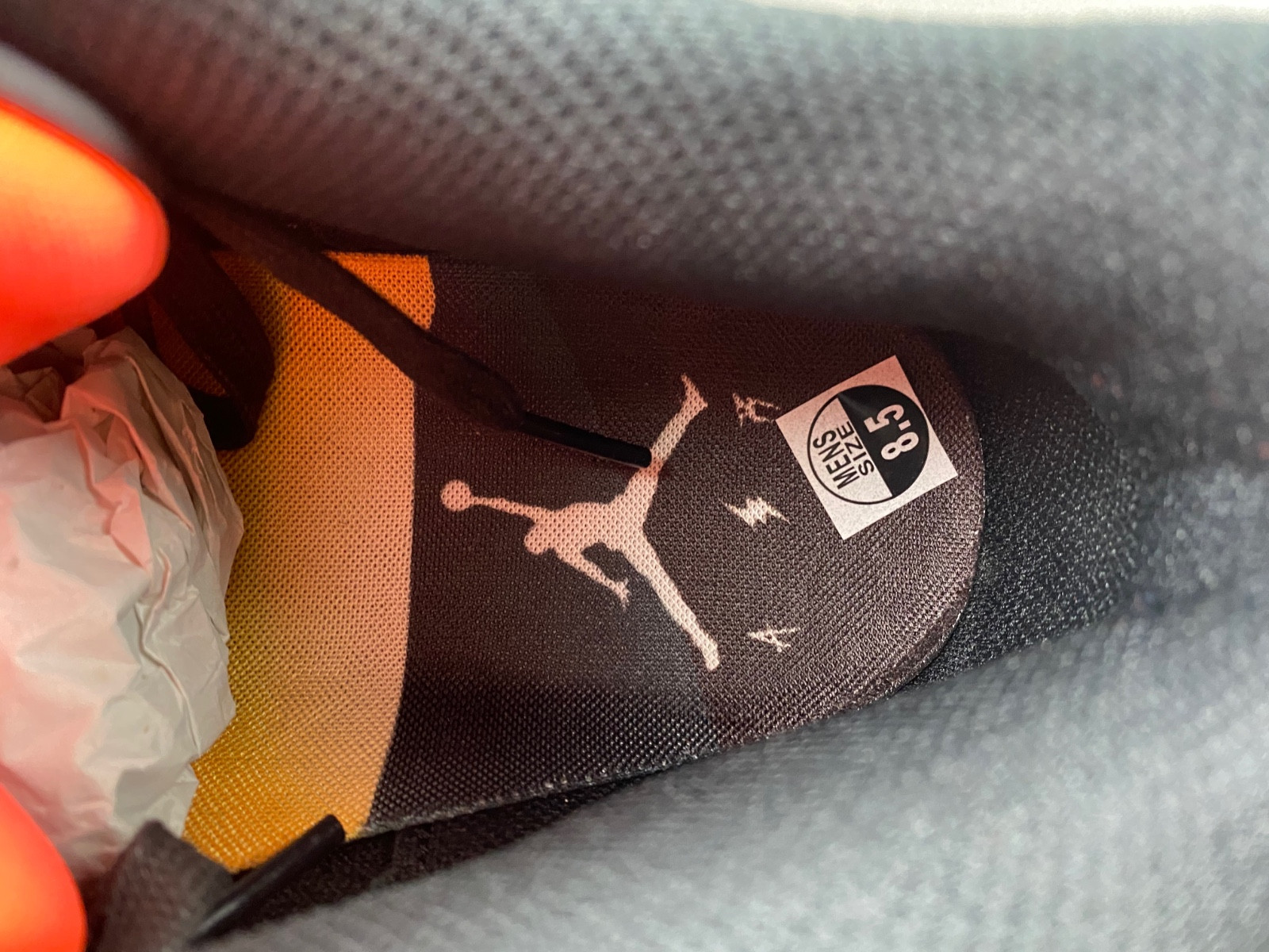 Air Jordan 3 X J Balvin “Rio” FN0344-001