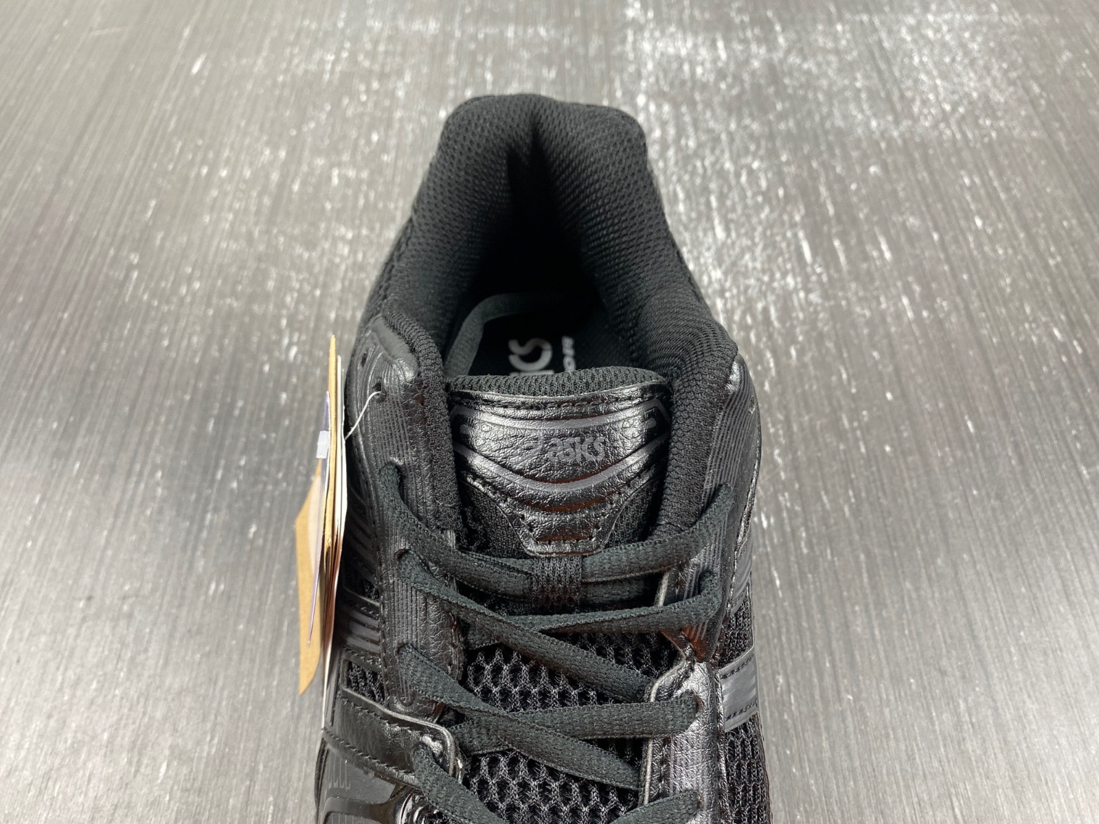 As*ic*s gel-kayano 14  1201a019-001