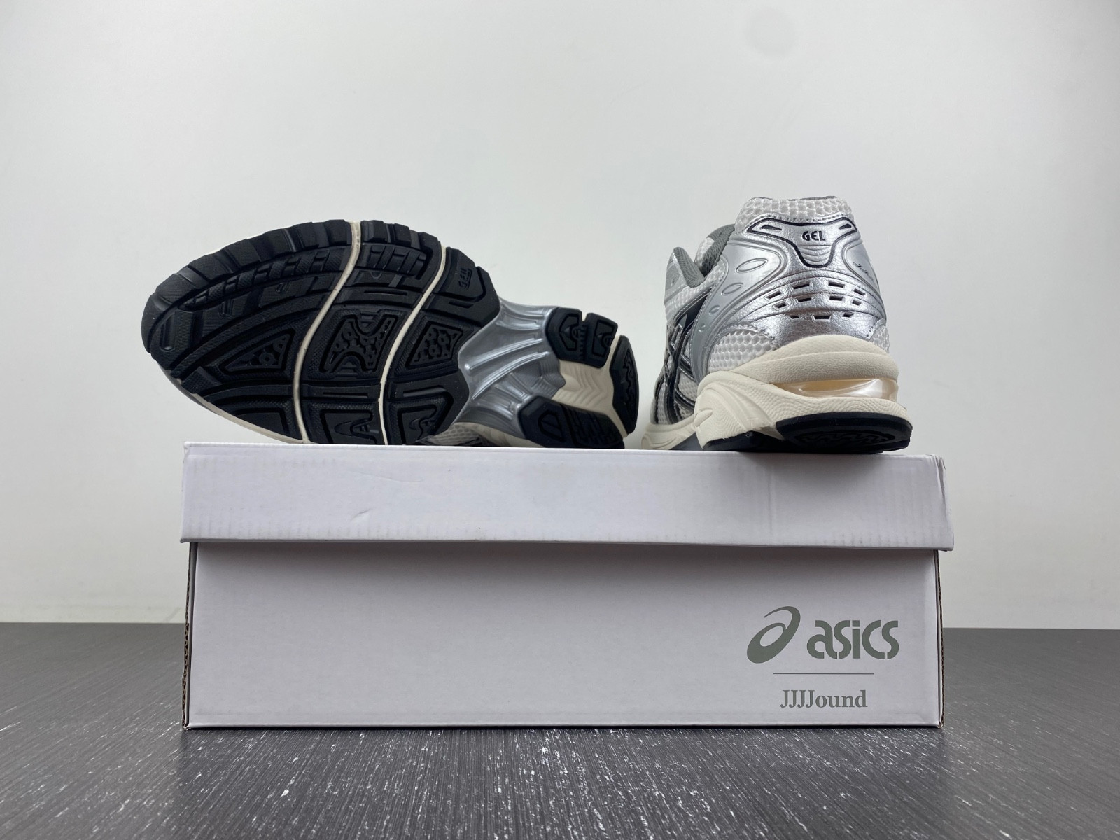 As*ic*s gel-kayano 14 1201a457-101
