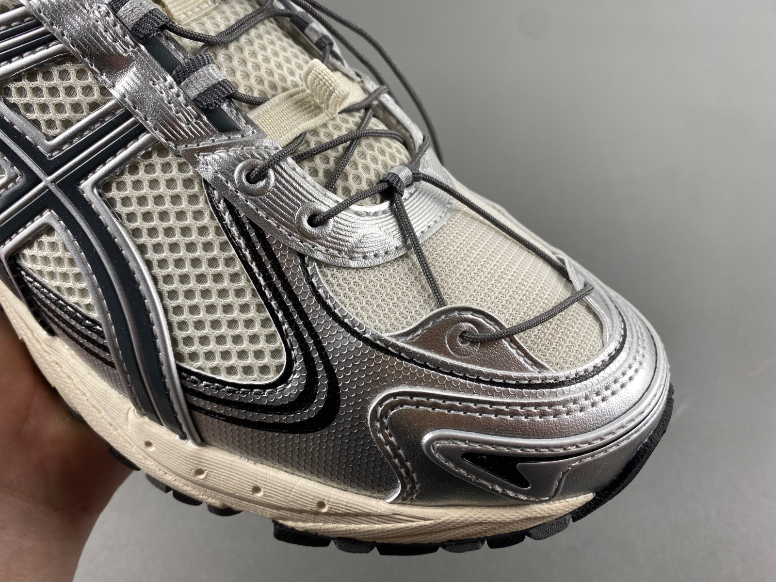 As*ic*s sneaker