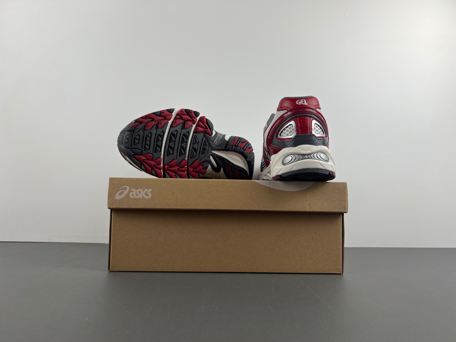 As*ic*s sneaker