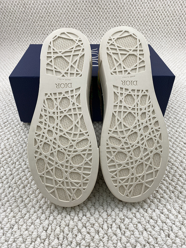 DR B33 Sneaker