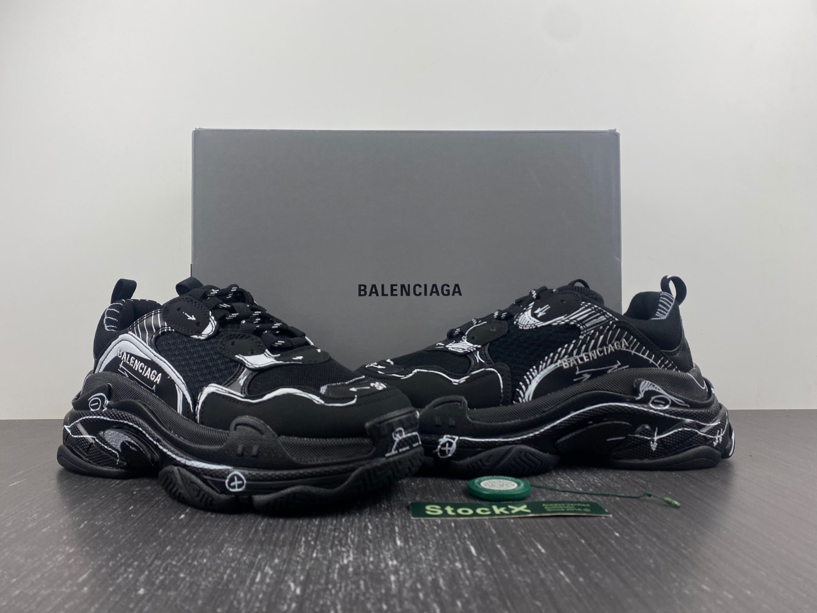 Ba*len*cia*ga triple s  536737 w2fw6 0102