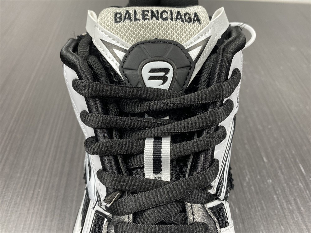 Ba*len*cia*ga runner 677403 w3r82 9010