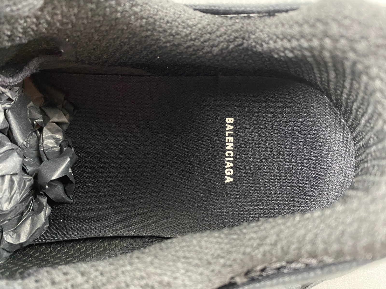 Ba*len*cia*ga phantom sneaker 778698 w3xll 0125