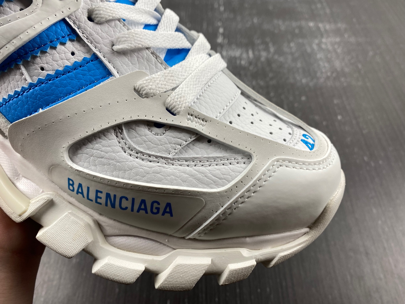 Ba*len*cia*ga track 741107 w1cz6 5012