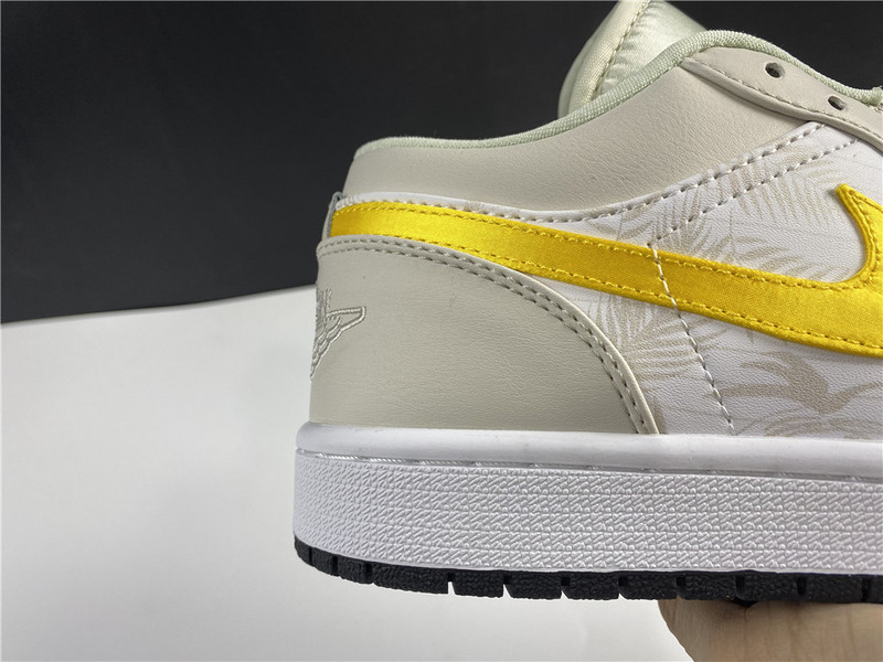 Air Jordan 1 Low Palm Tree CK3022-107