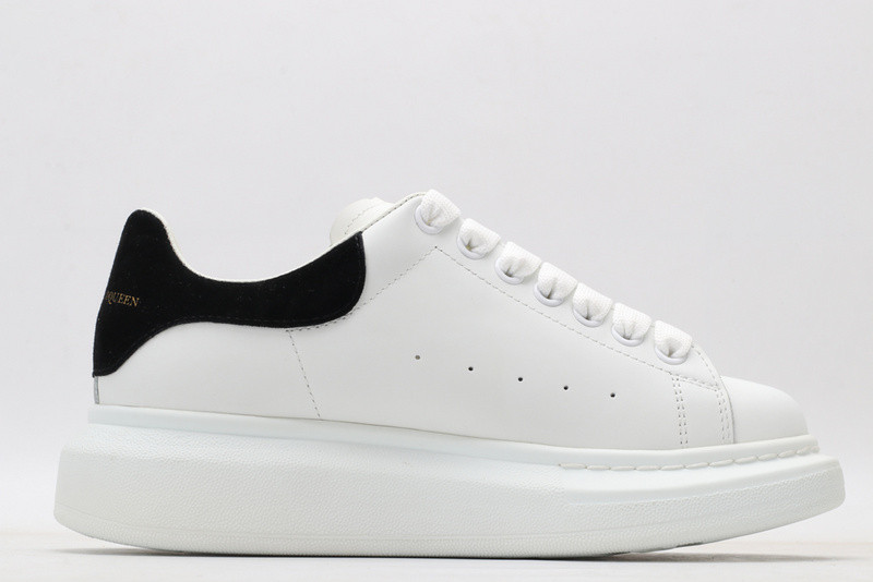 MQ Sneakers