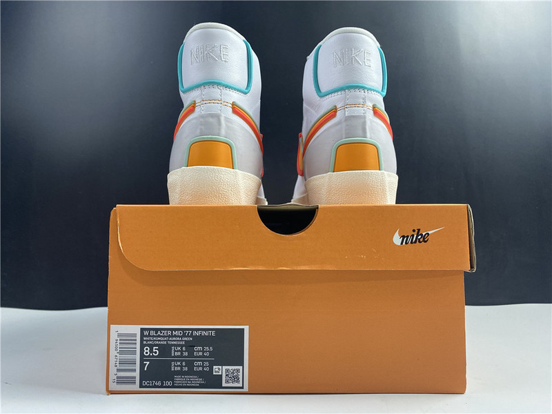 Nike Blazer Mid