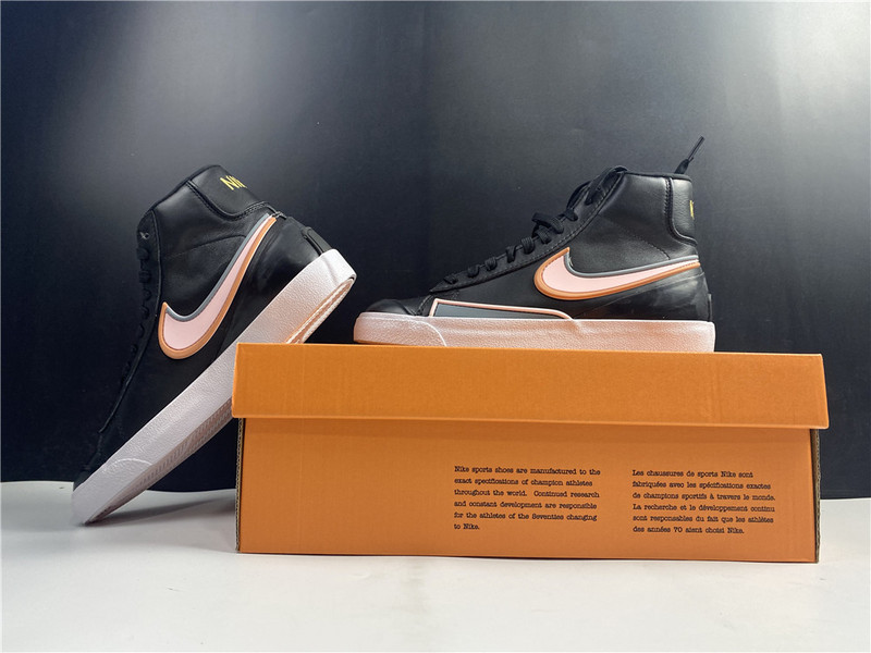 Nike Blazer Mid