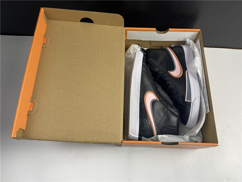 Nike Blazer Mid