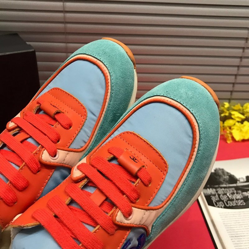 CNL Sneakers