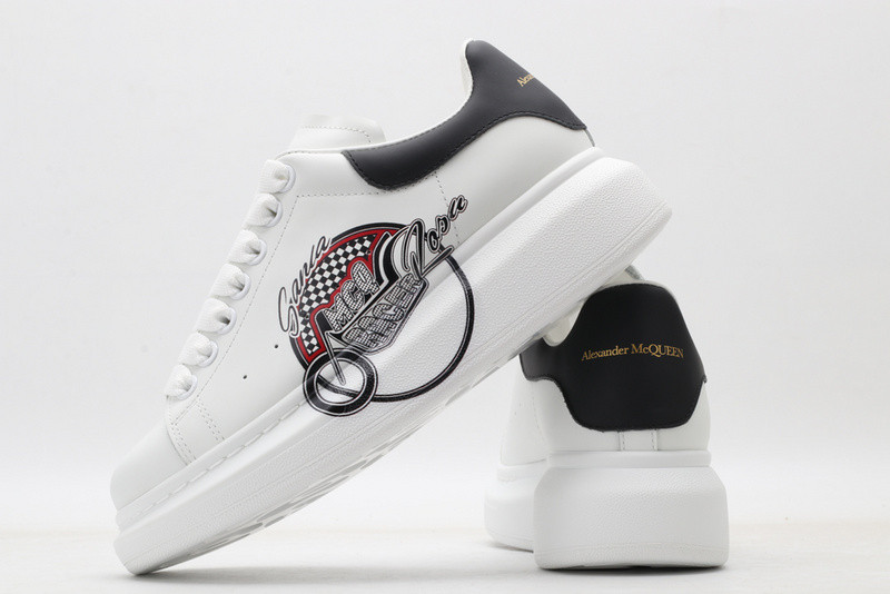 MQ Sneakers