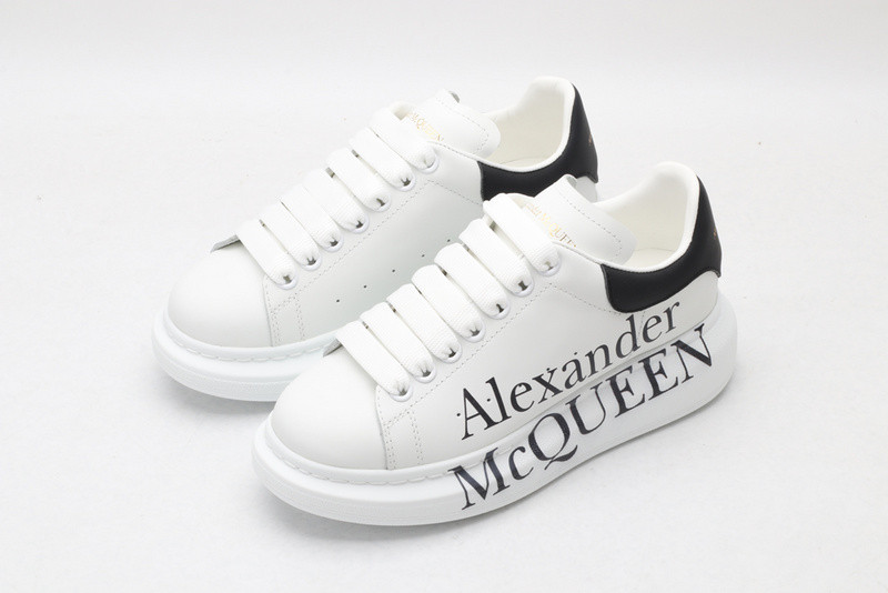 MQ Sneakers