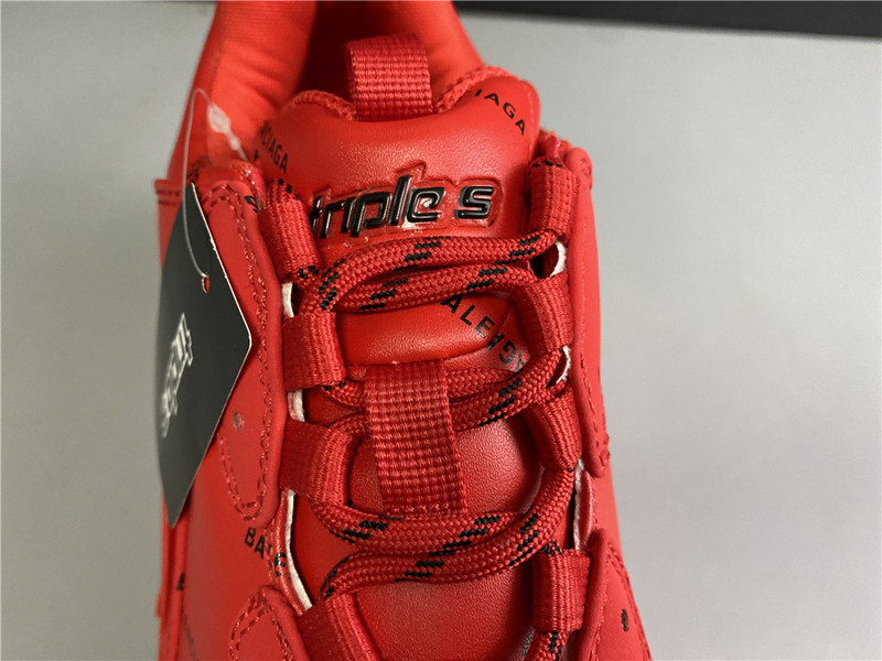 BLCG Triple S 524039-W2FA1-7632