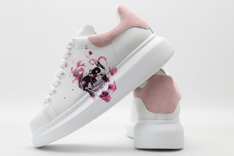 MQ Sneakers