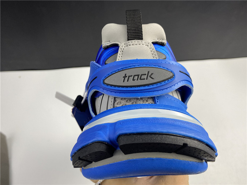 BLCG Track 3.0 542023-W2LA1-2039