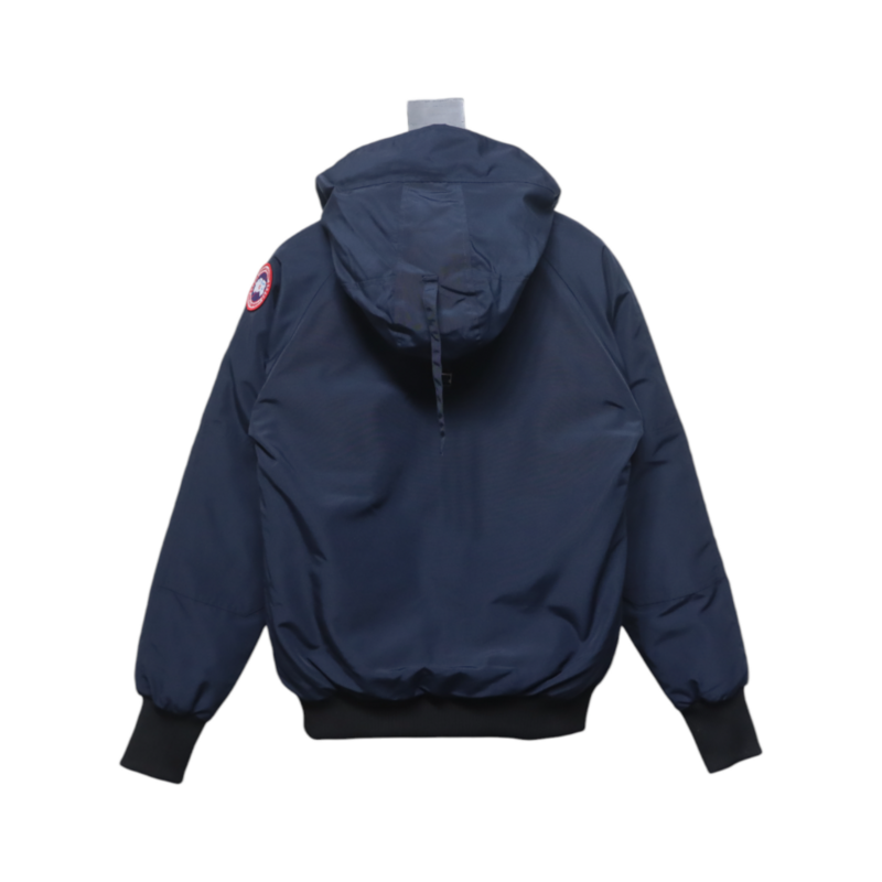 Can*a Go*e coat