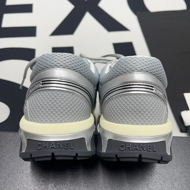 CNL Sneakers