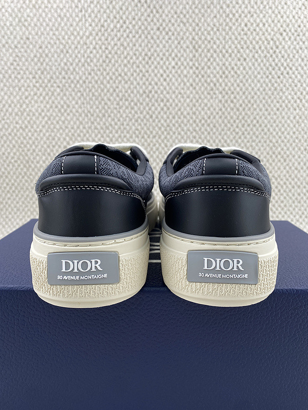 DR B33 Sneaker