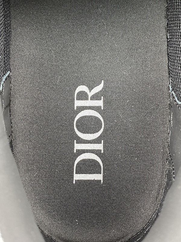 DR B33 Sneaker