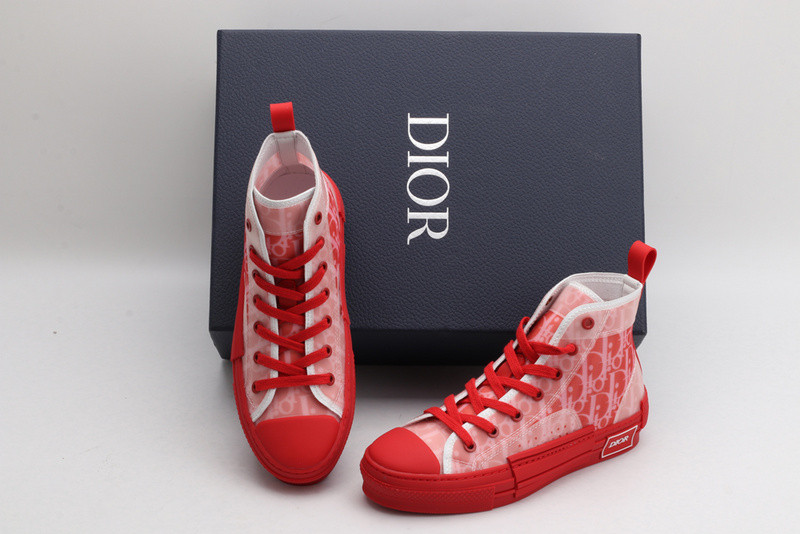 DR B23 High Top Sneaker