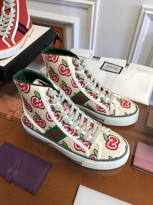 GC Sneakers