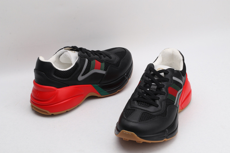 GC Sneakers