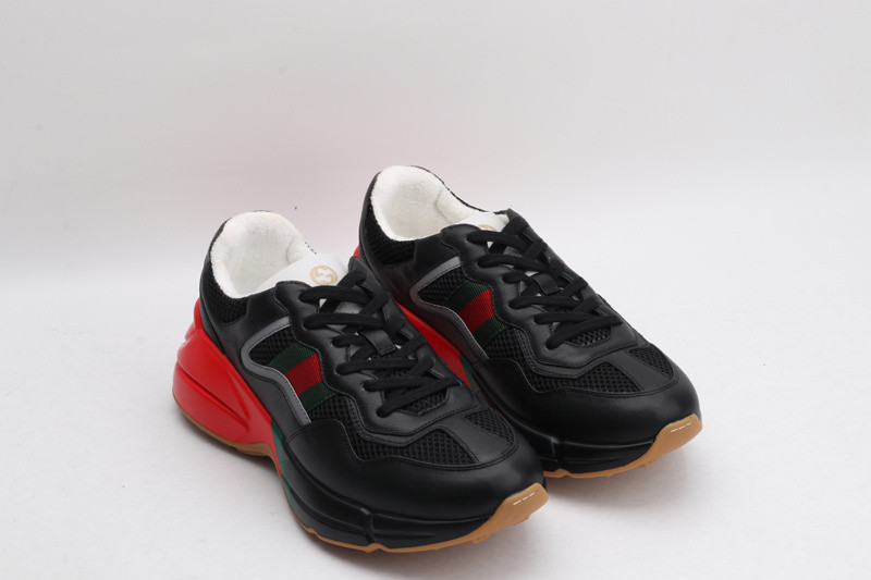 GC Sneakers