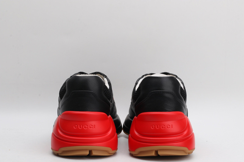 GC Sneakers