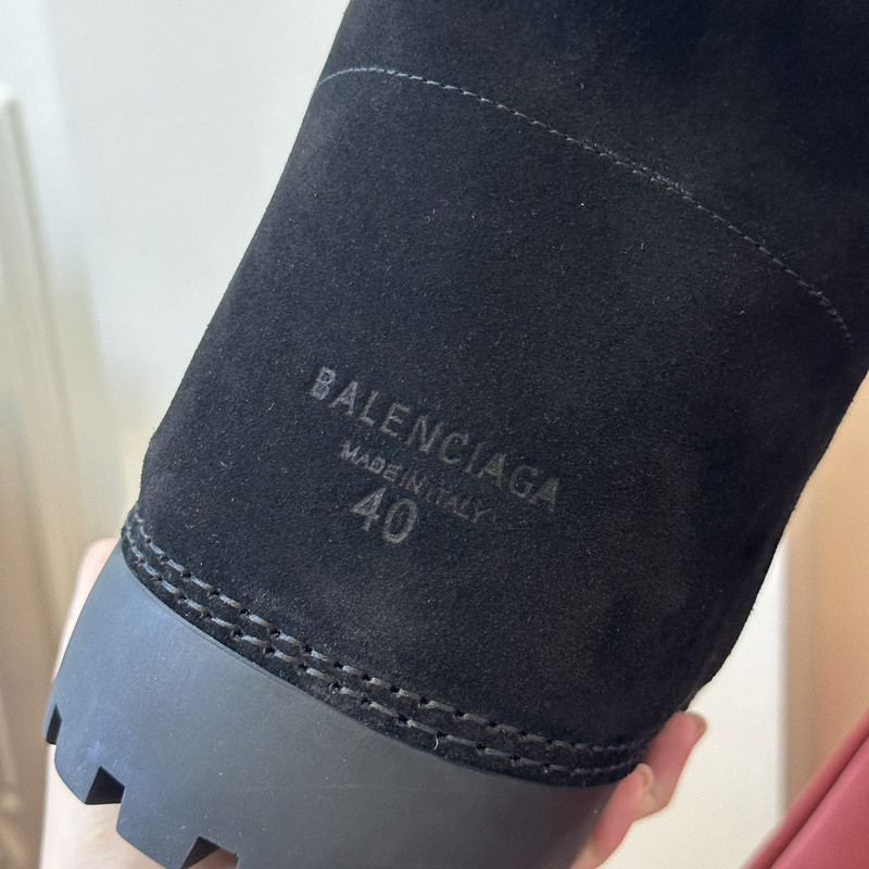 Ba*len*cia*ga boots