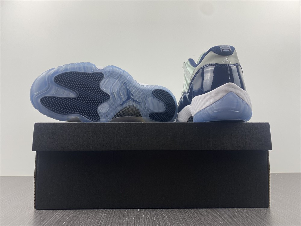 Jordan 11 Retro Low Georgetown (GS) 528896-007