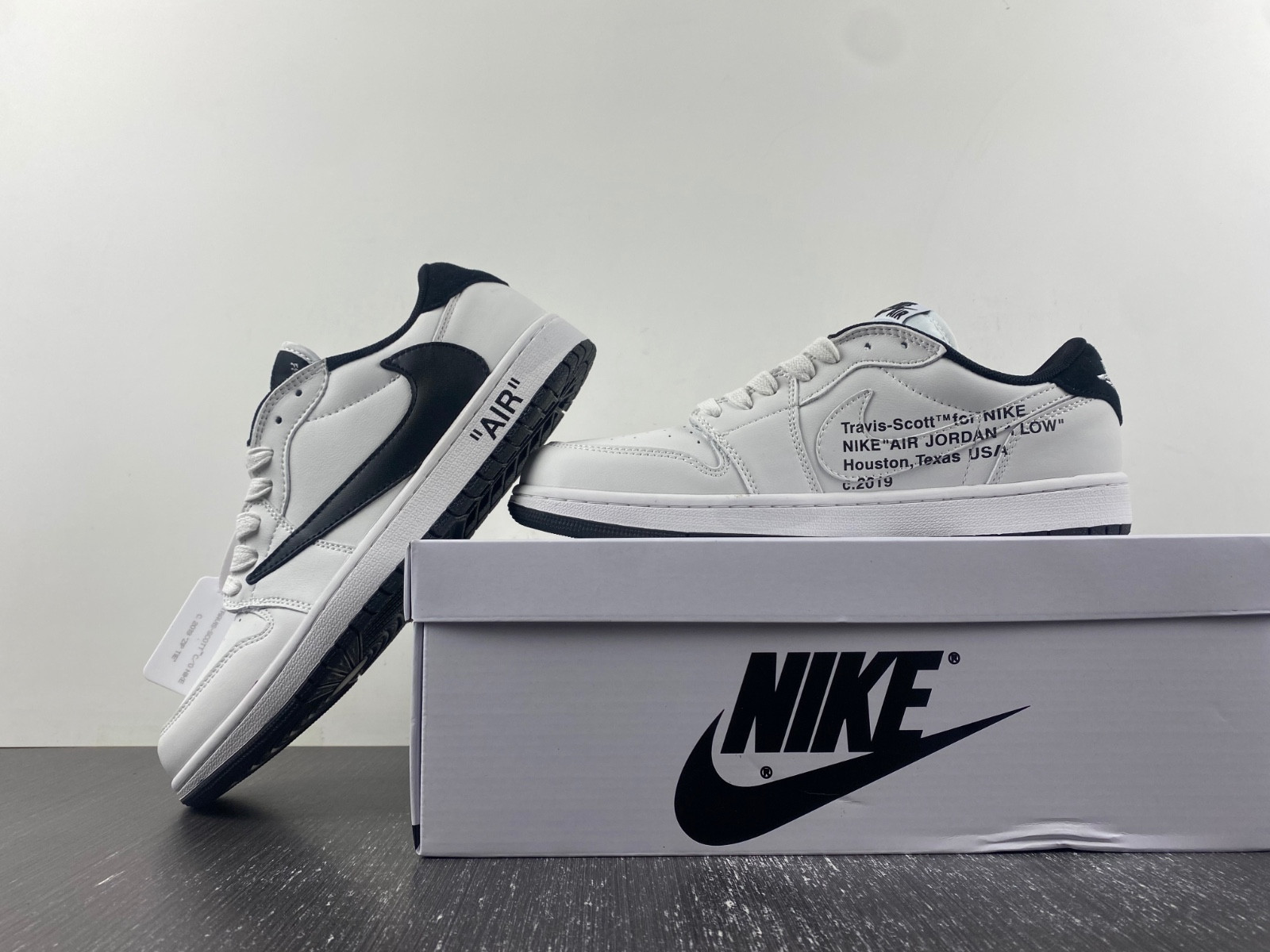 OFF-WHITE x Travis Scott x Air Jordan 1 OW DM7888-180