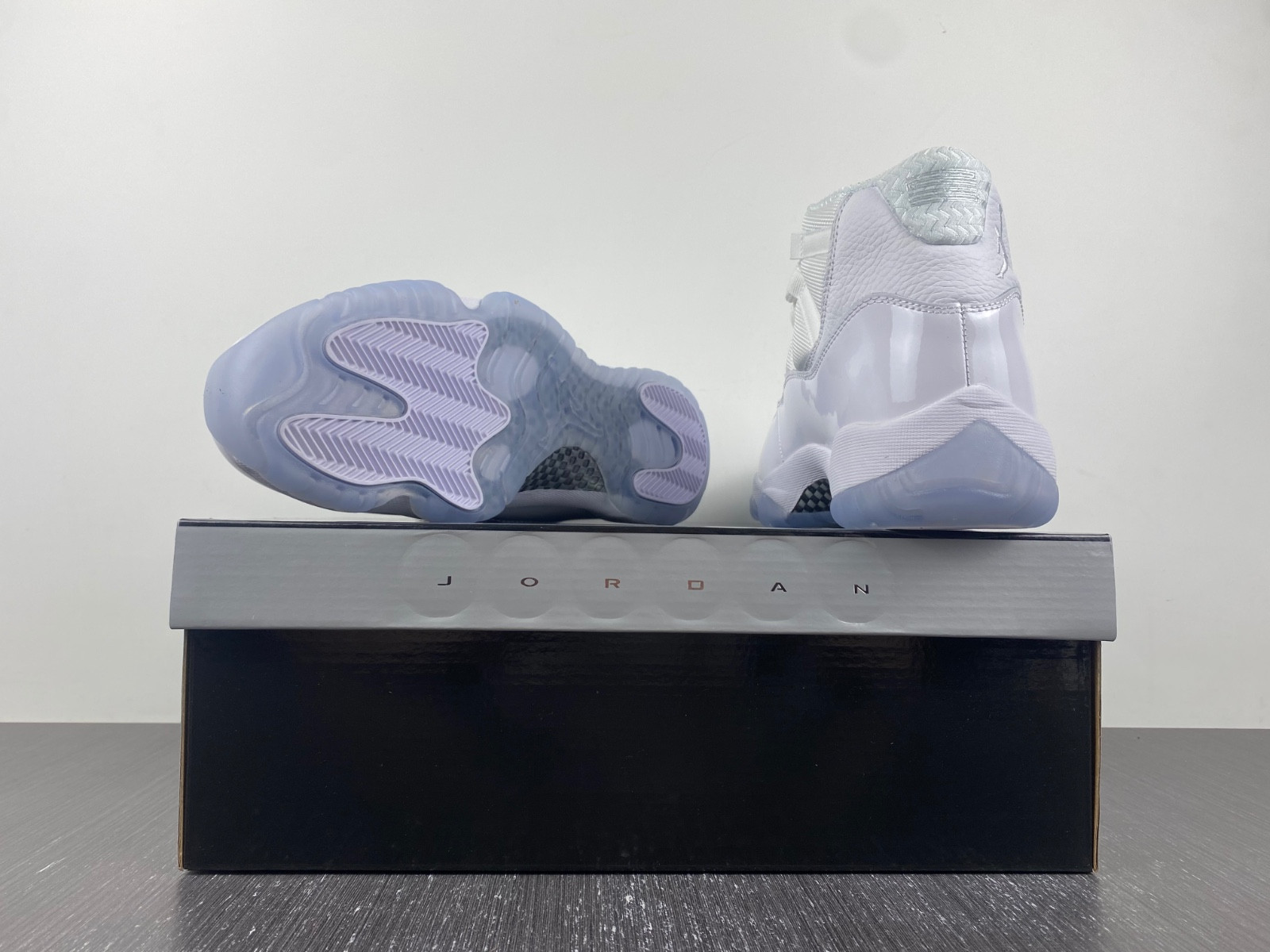 Air Jordan 11 Retro