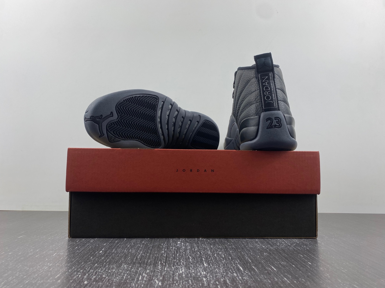 Air Jordan 12 CT8013-019