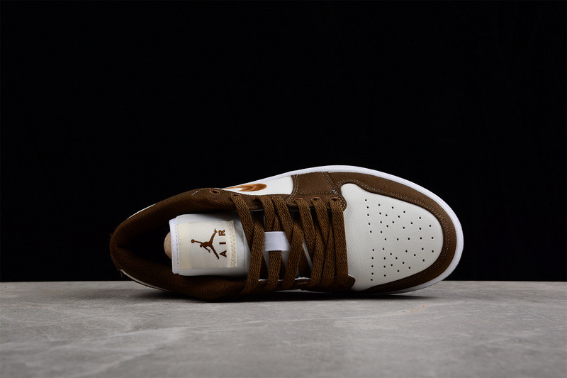 Air Jordan 1 Low "Mocha Toe" DV0426-301