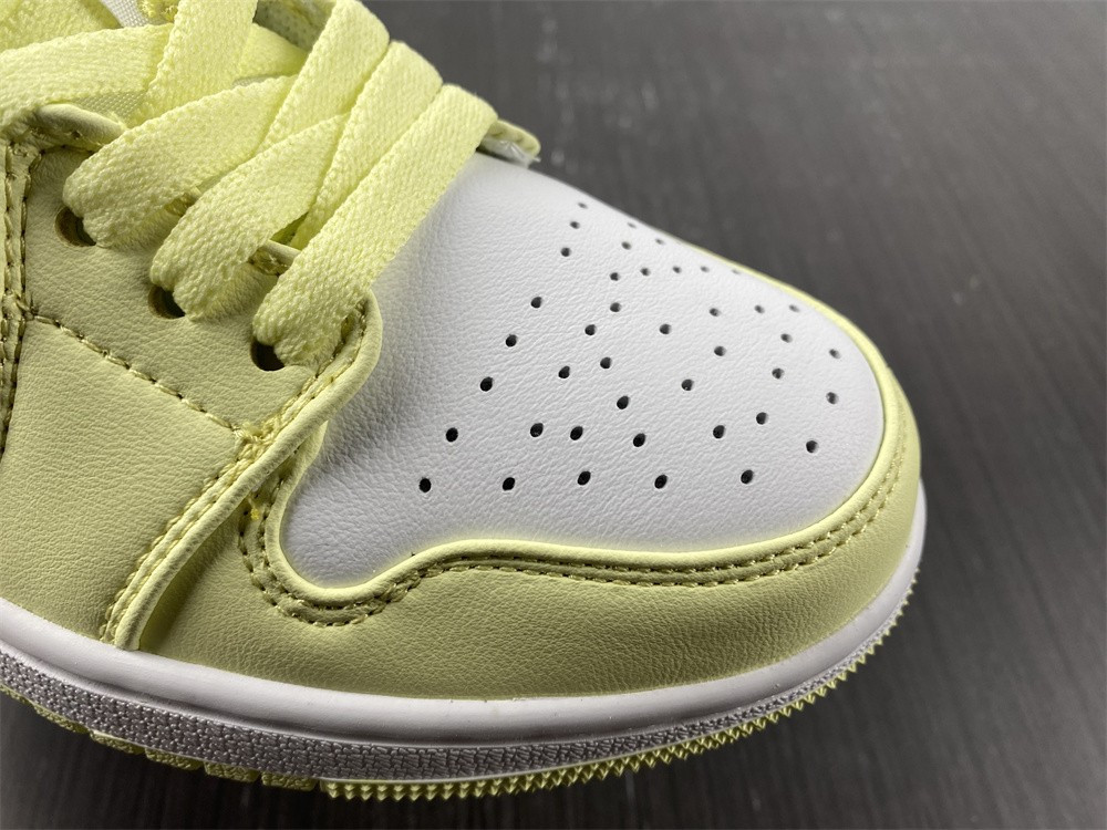 Air Jordan 1 Low DC0774-007