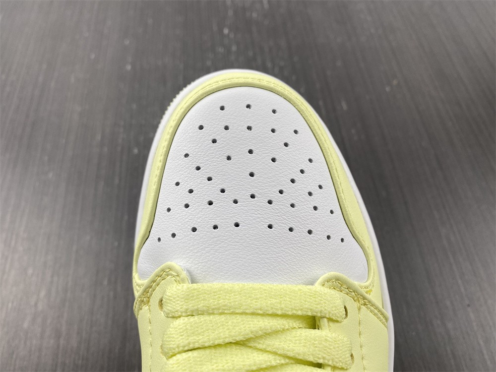 Air Jordan 1 Low DC0774-007