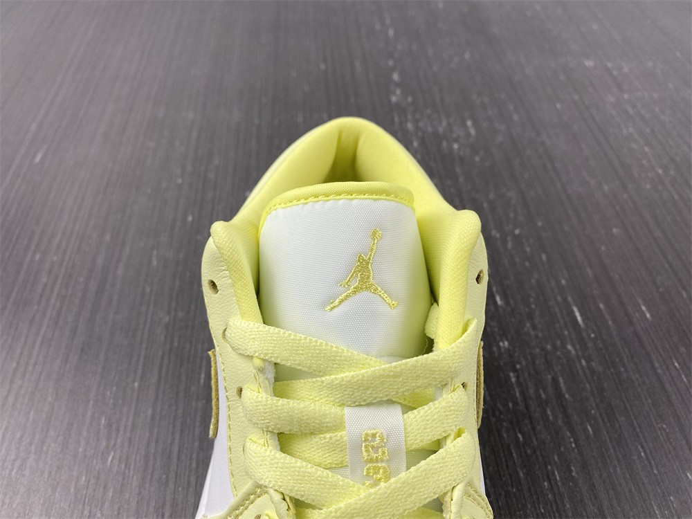 Air Jordan 1 Low DC0774-007