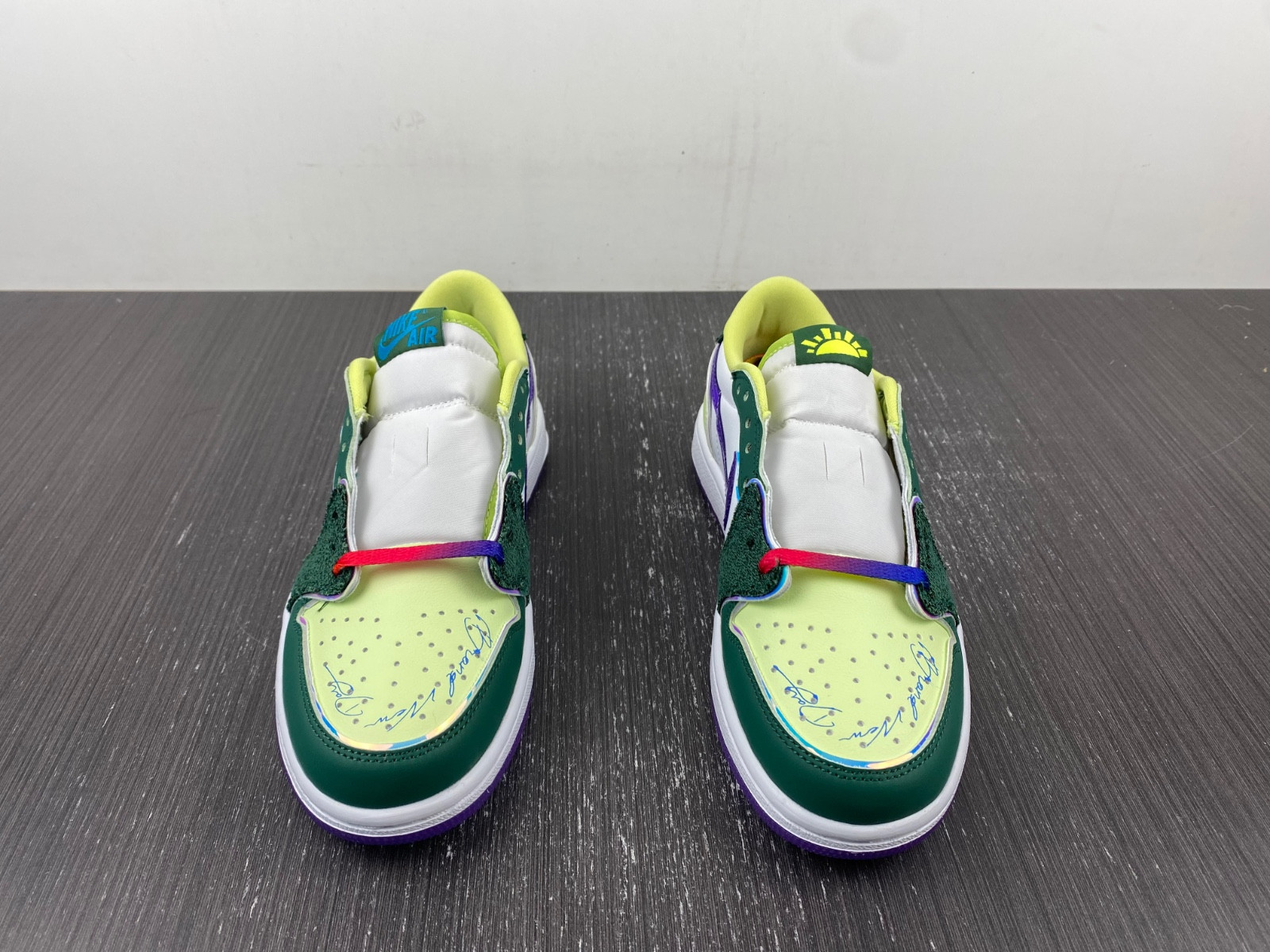 Air Jordan 1 Low OG “Doernbecher” FD9665-351