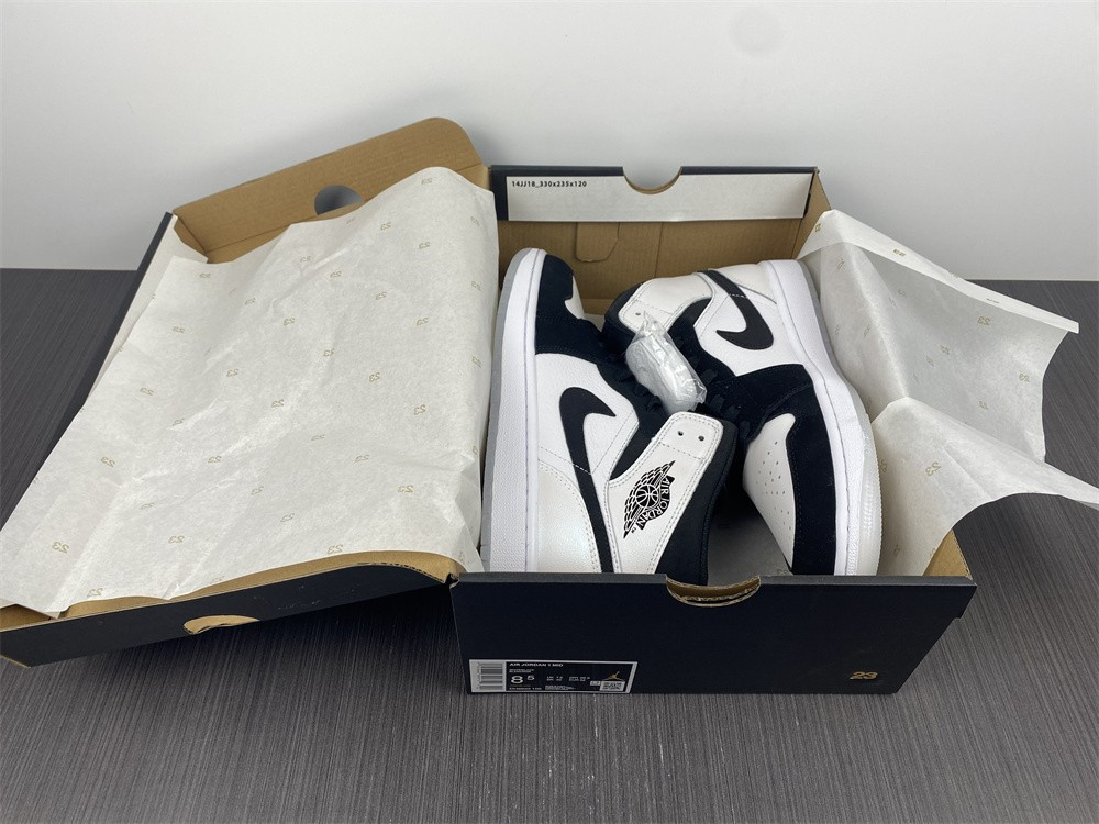 Air Jordan 1 Mid “Diamond Shorts