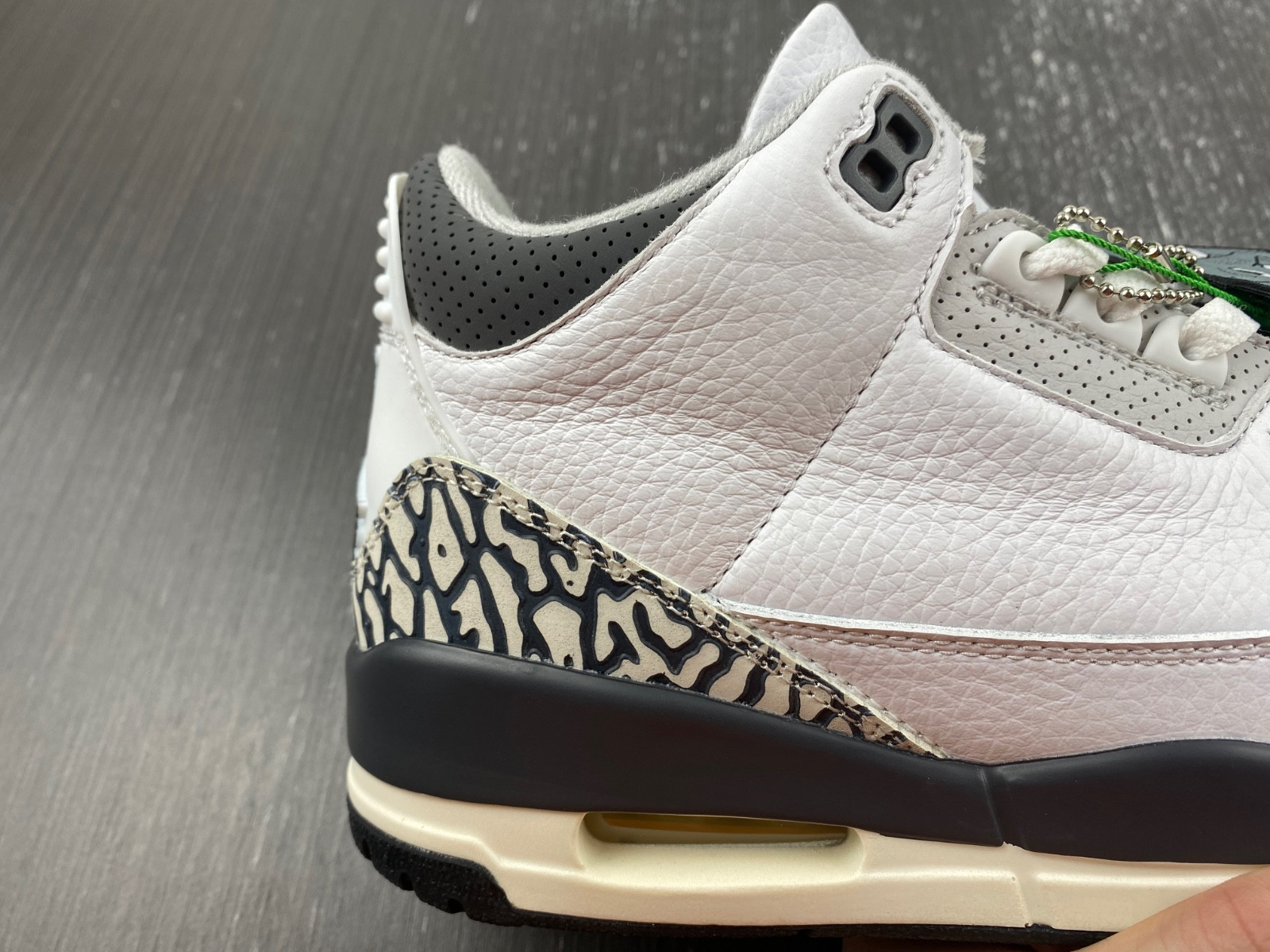 Air Jordan 3 GS “Hide N’ Sneak” DX6665-100