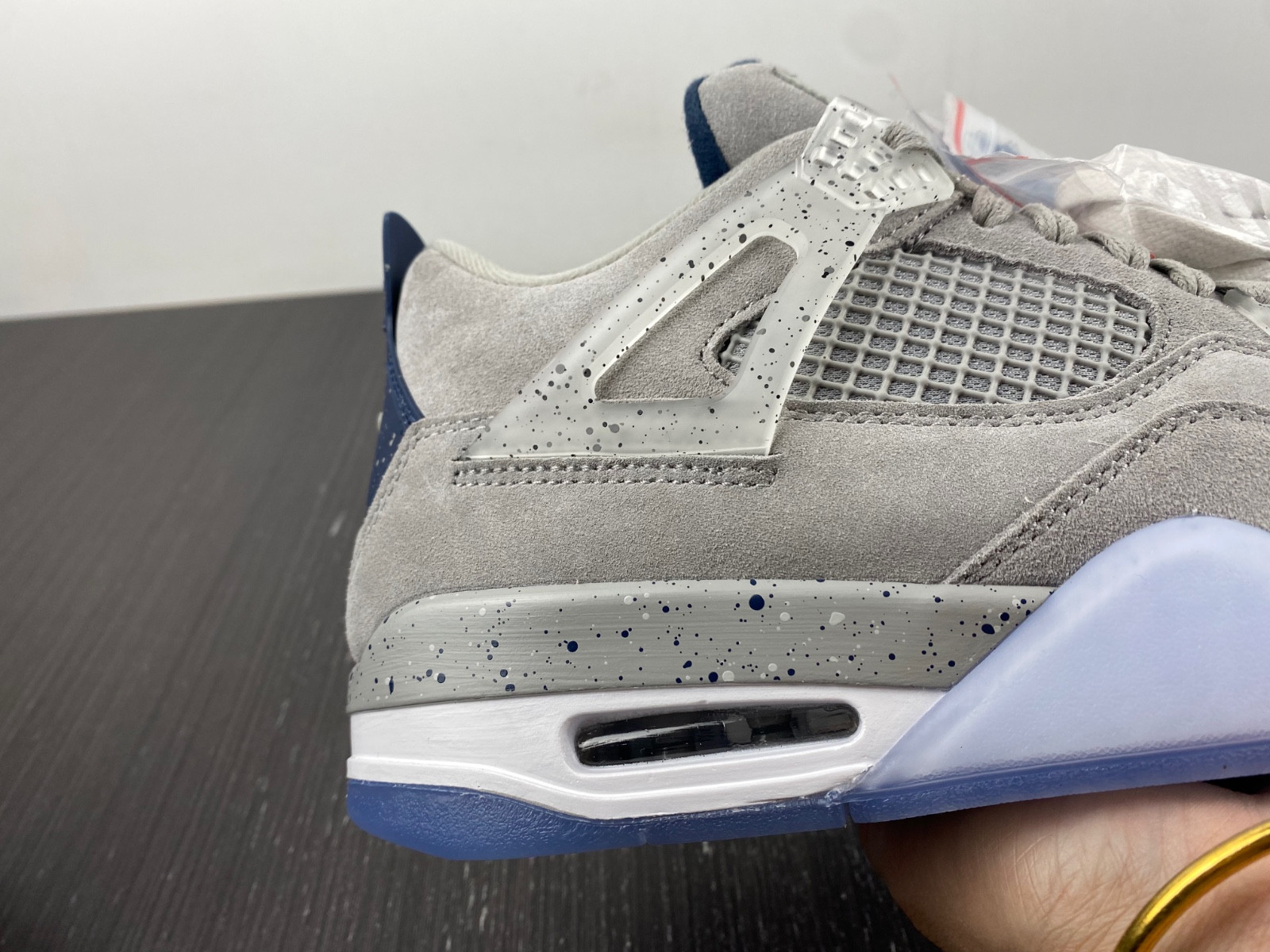 Air Jordan 4 Retro