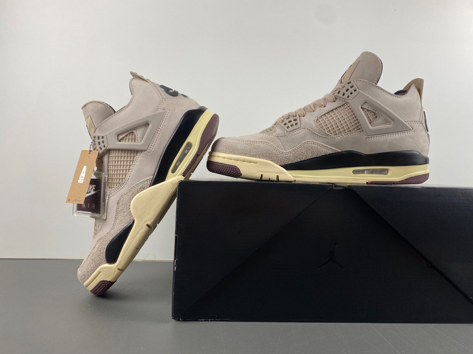 A Ma Maniere x Air Jordan 4 “While You Were Sleeping”FZ4810-200