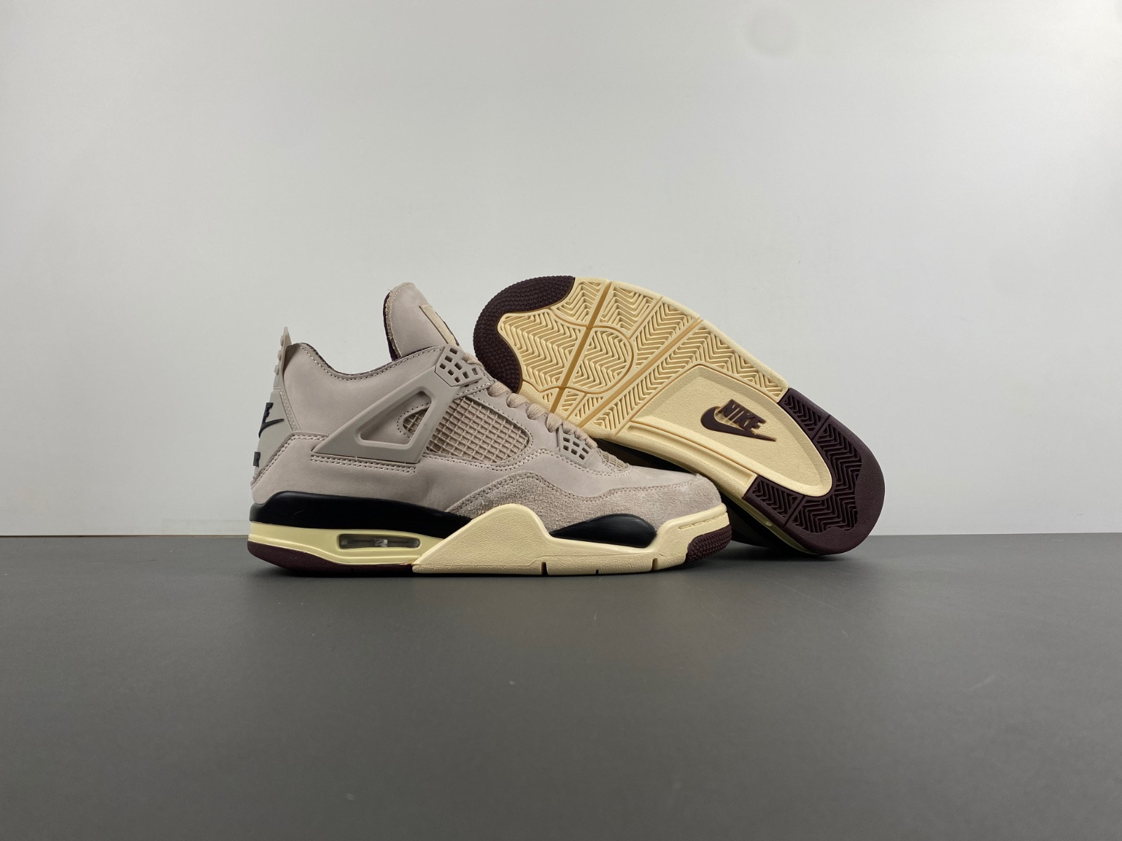 A Ma Maniere x Air Jordan 4 “While You Were Sleeping”FZ4810-200